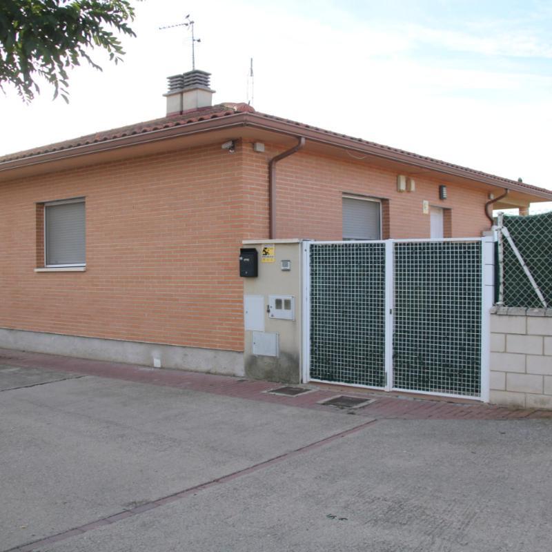 Hostal Burgales Milagro Exterior photo